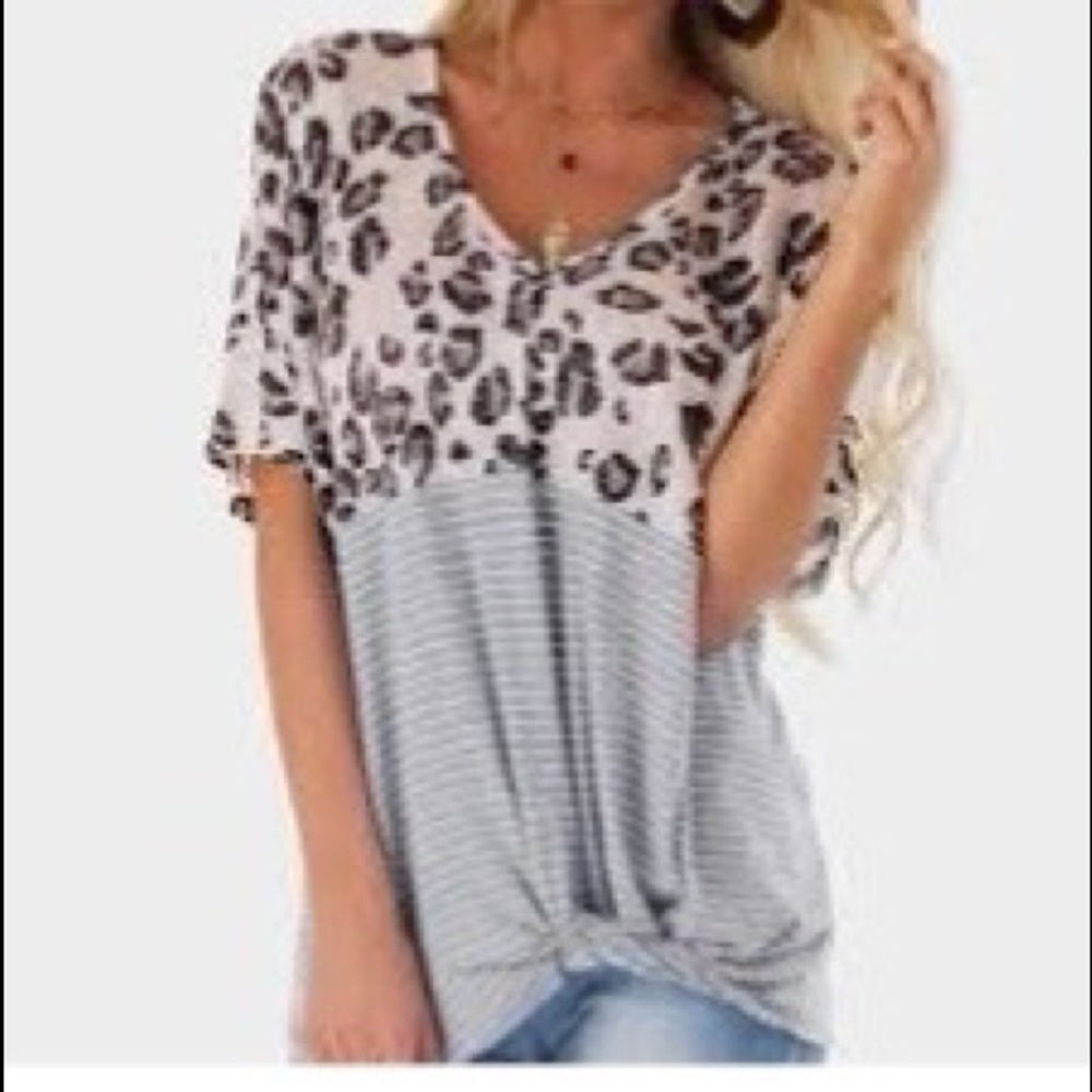 Animal print short sleeve blouse Size Medium